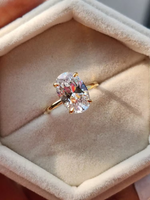 Luxury Oval Cut Promise Ring