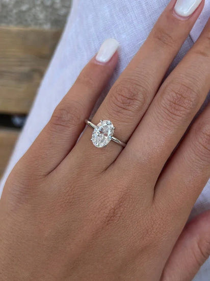 Gorgeous Oval Zircon Silver Ring™